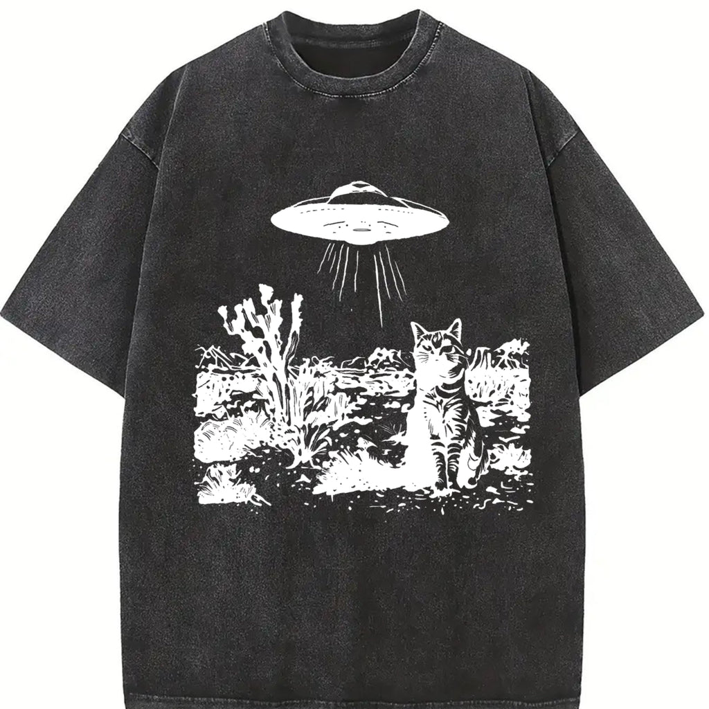Desert Cat UFO Encounter Vintage Washed T-Shirt product image 2