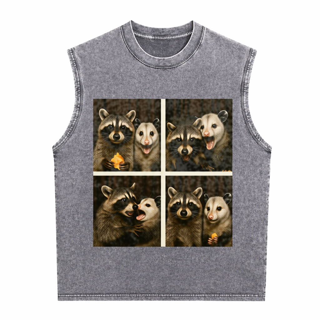 Funny Possum & Raccoon Photobooth Selfie - With 4 Animal Men's Washed Tank Top