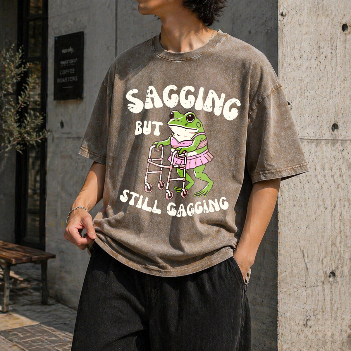 Sagging But Still Gagging Frog Funny Cringe Meme Vintage product image 3