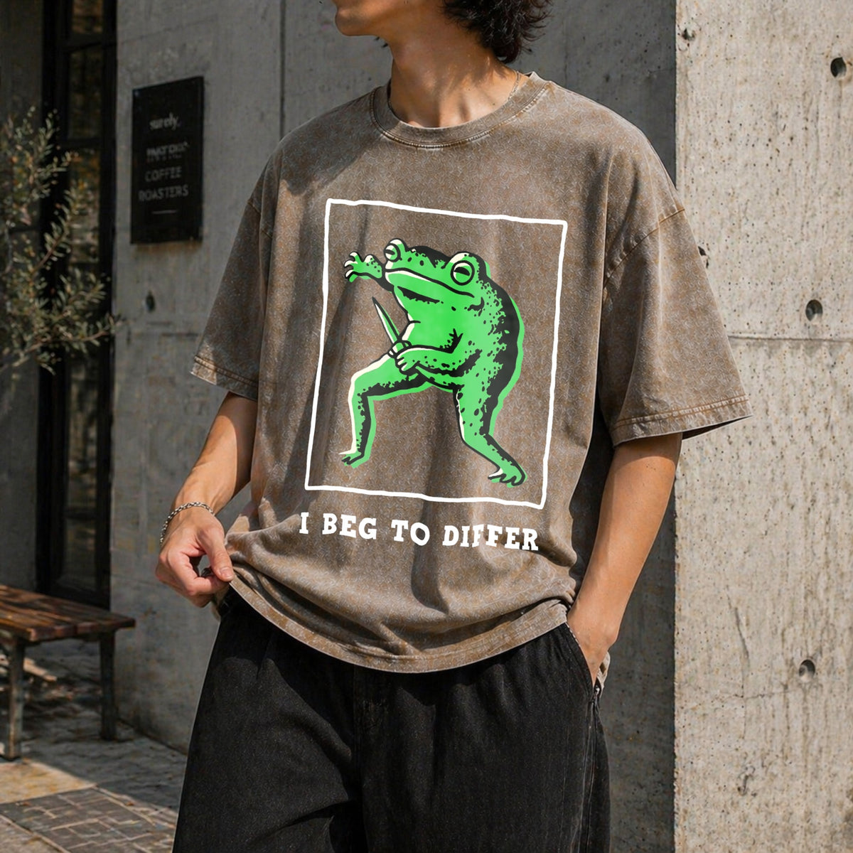 I Disagree Batik With Green Frog Vintage Washed T-Shirt product image 3
