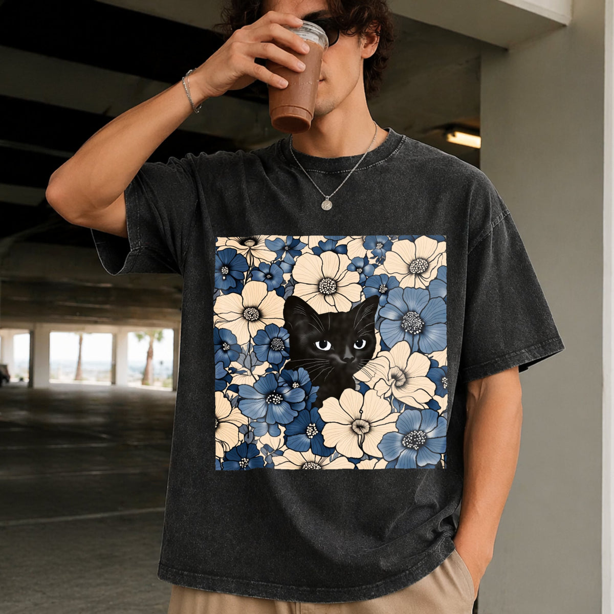 Black Cat Floral Fun American Vintage Washed T-Shirt product image 2