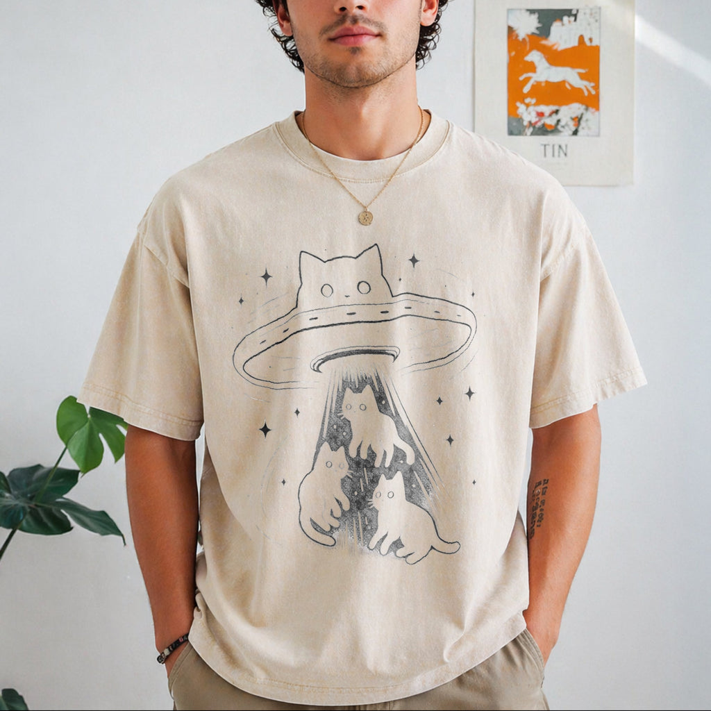 Funny Cat UFO Cute Kitty Space Spaceship Alien Vintage product image 1
