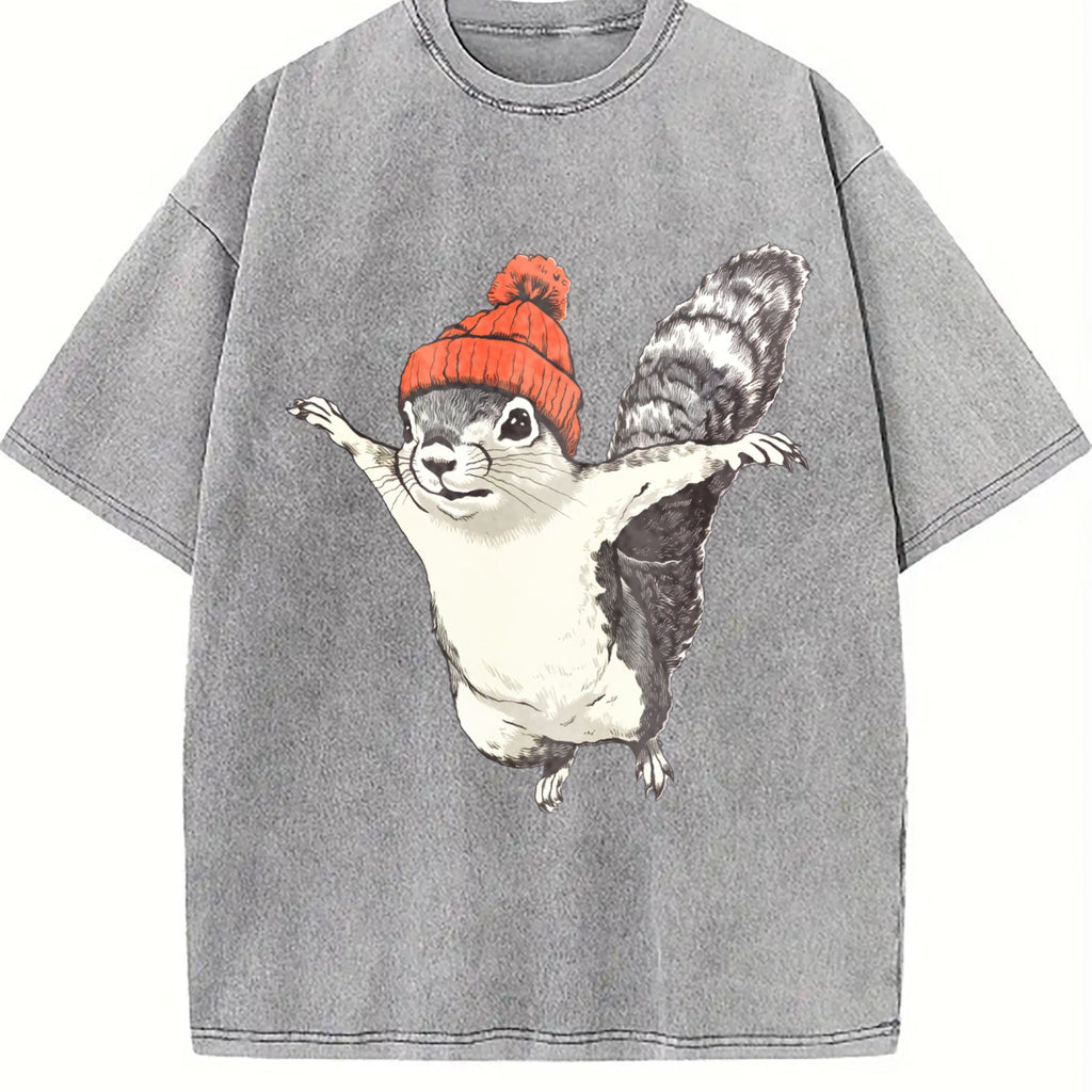 Winter Squirrel Short-sleeved With Orange Yarn Hat Vintage Washed T-Shirt