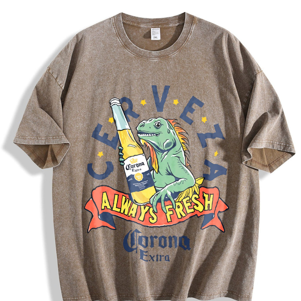 Lizard Holding A Beer Vintage Washed T-Shirt product image 3