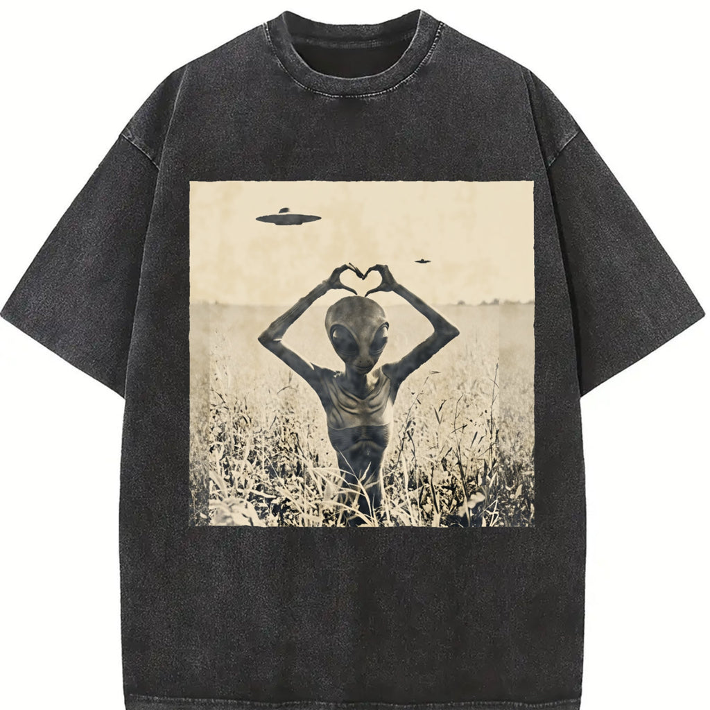 Alien Heart Hands in a Meadow Vintage Washed T-Shirt product image 2
