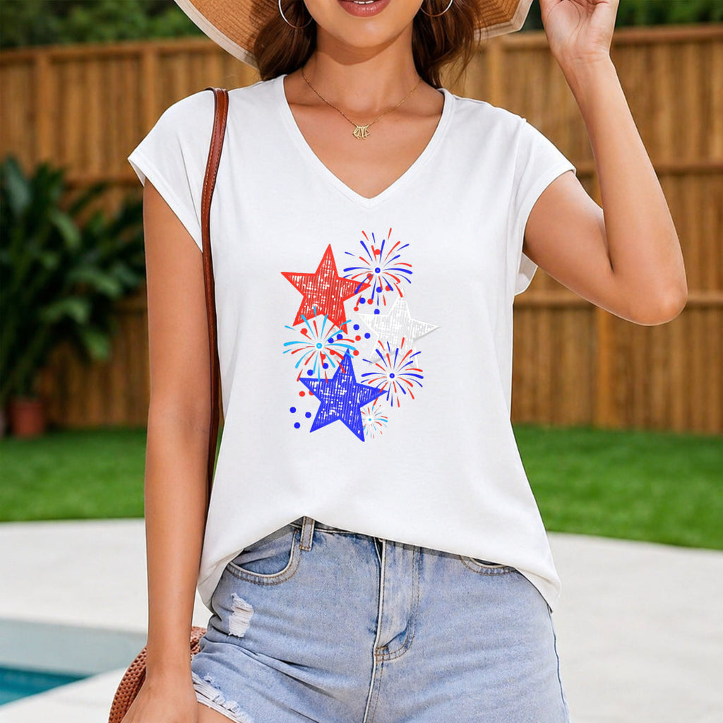 Patriotic Star Fireworks - Festive 4th Of July Women's V-Neck Tank Top