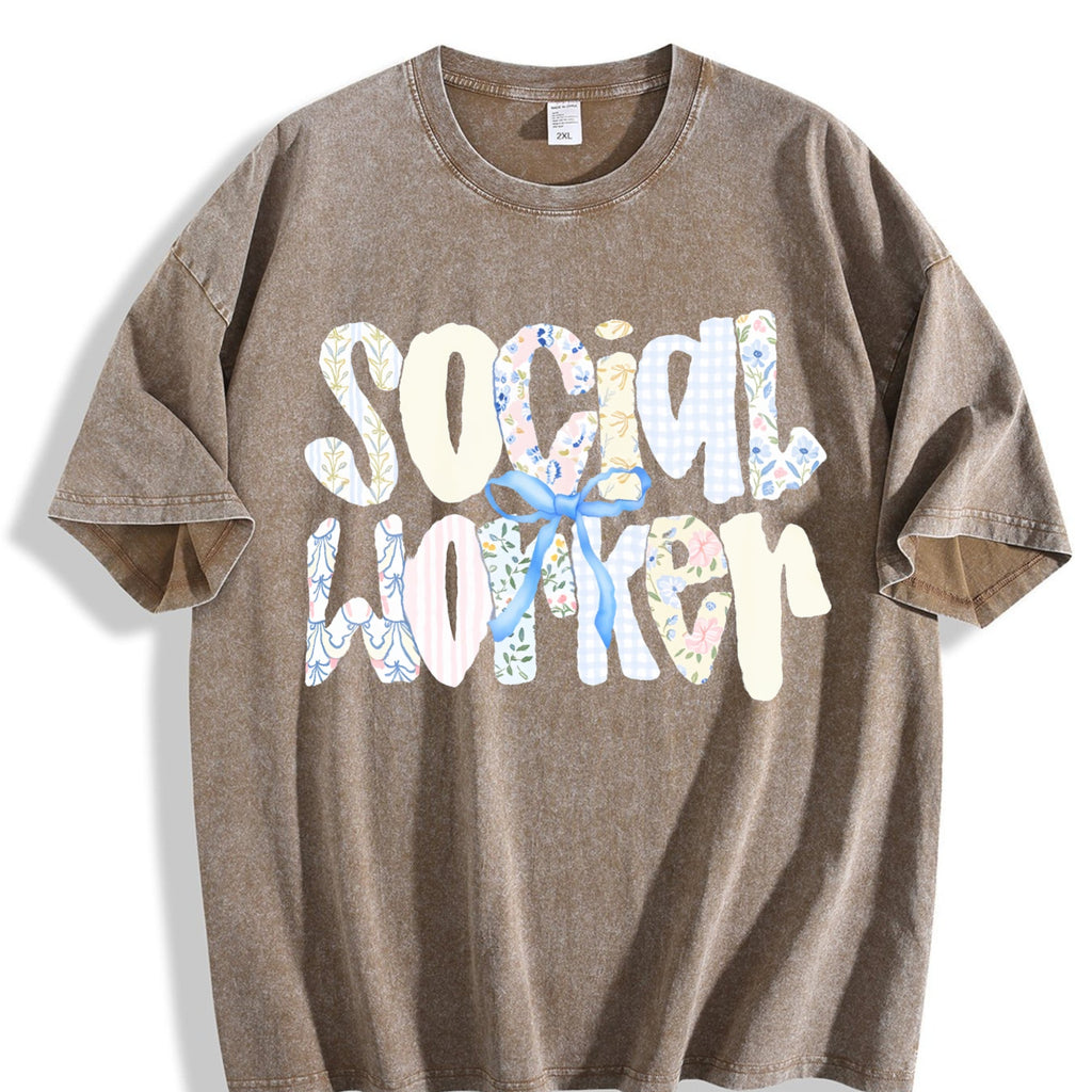Social Worker Vintage Washed T-Shirt product image 3
