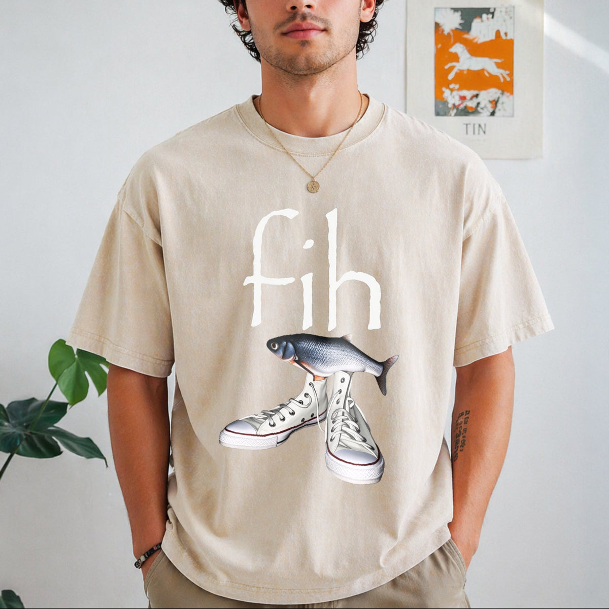 Fih Shoes Fish Funny Misspelled Fish Meme Fih Calling Vintage Washed T-Shirt