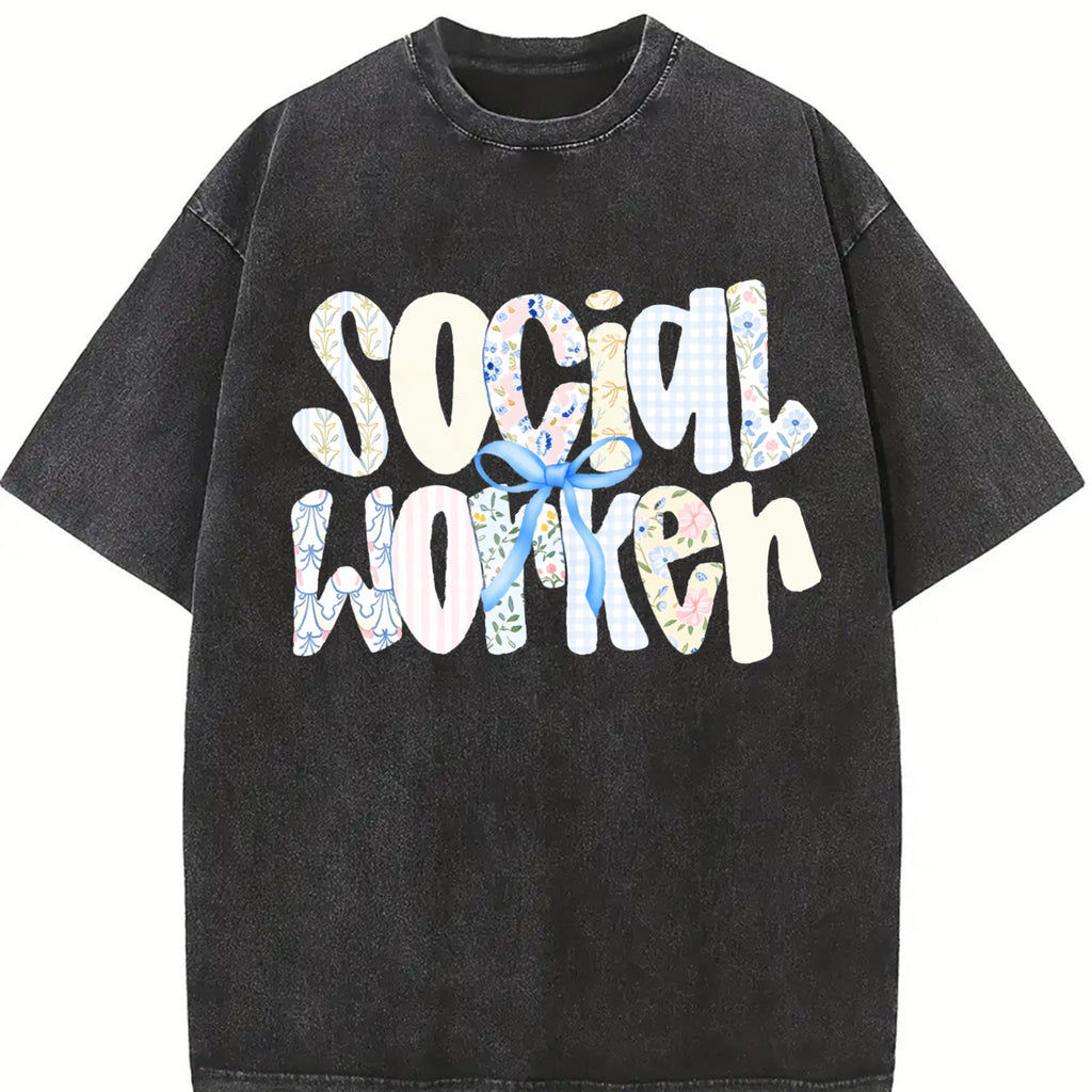 Social Worker Vintage Washed T-Shirt product image 2